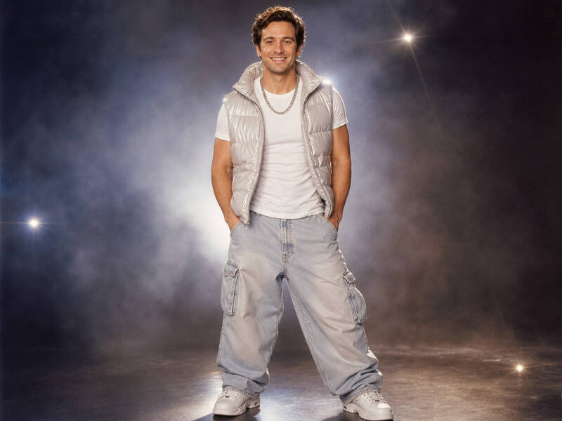 90s Boy Band Album Shoot AI photo booth effect — Solo rendering