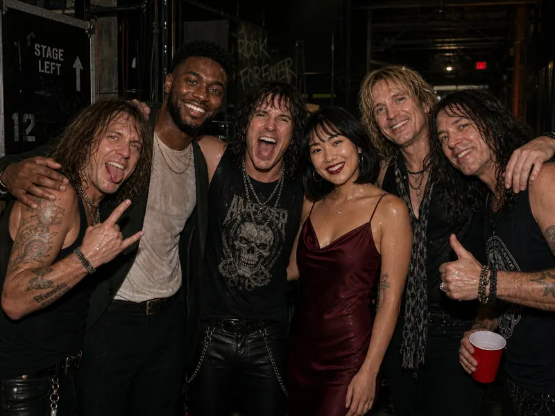 Backstage Rock Band — couple